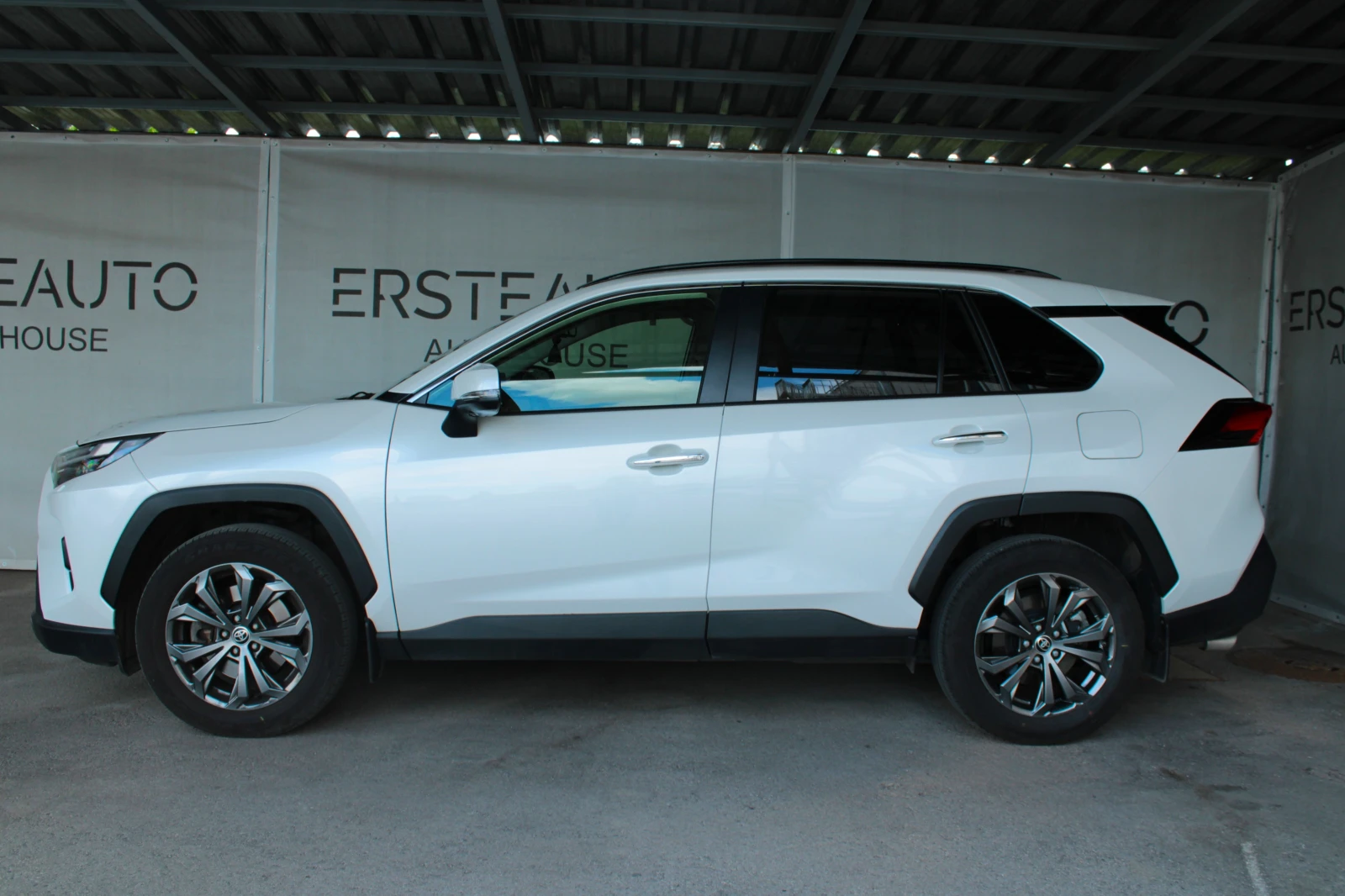 Toyota Rav4 2.0 FACELIFT 4X4 LUXURY CAM * ГАРАНЦИЯ*  - изображение 3
