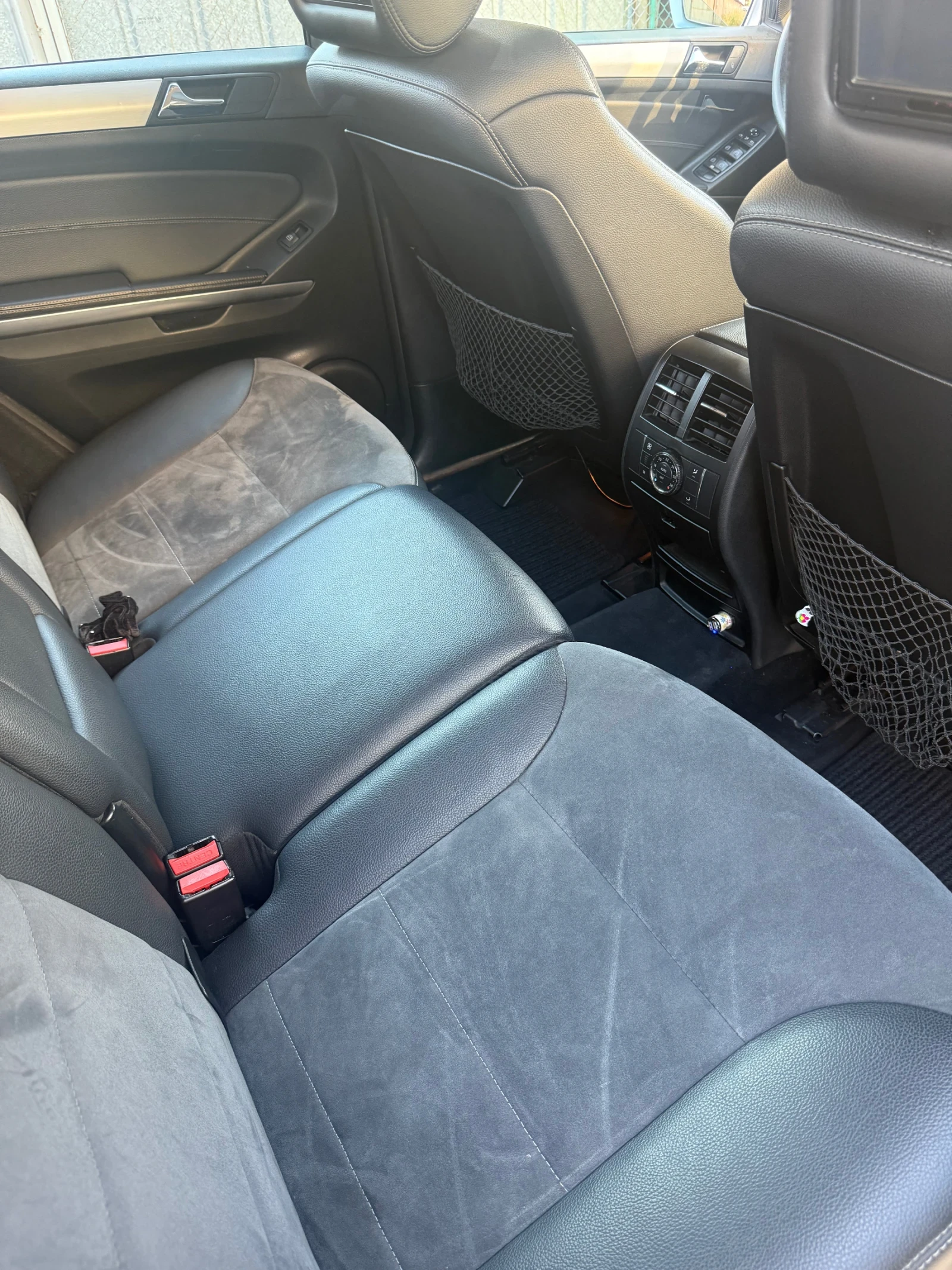 Mercedes-Benz ML 320  - изображение 8