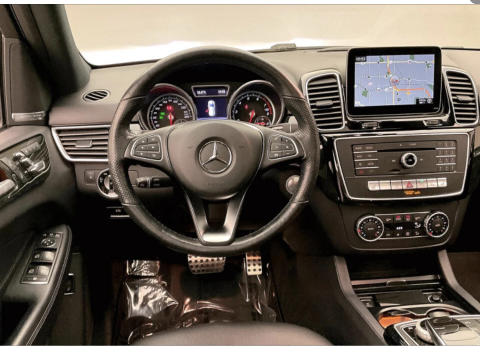 Mercedes-Benz GLE 400 4MATIC - изображение 7