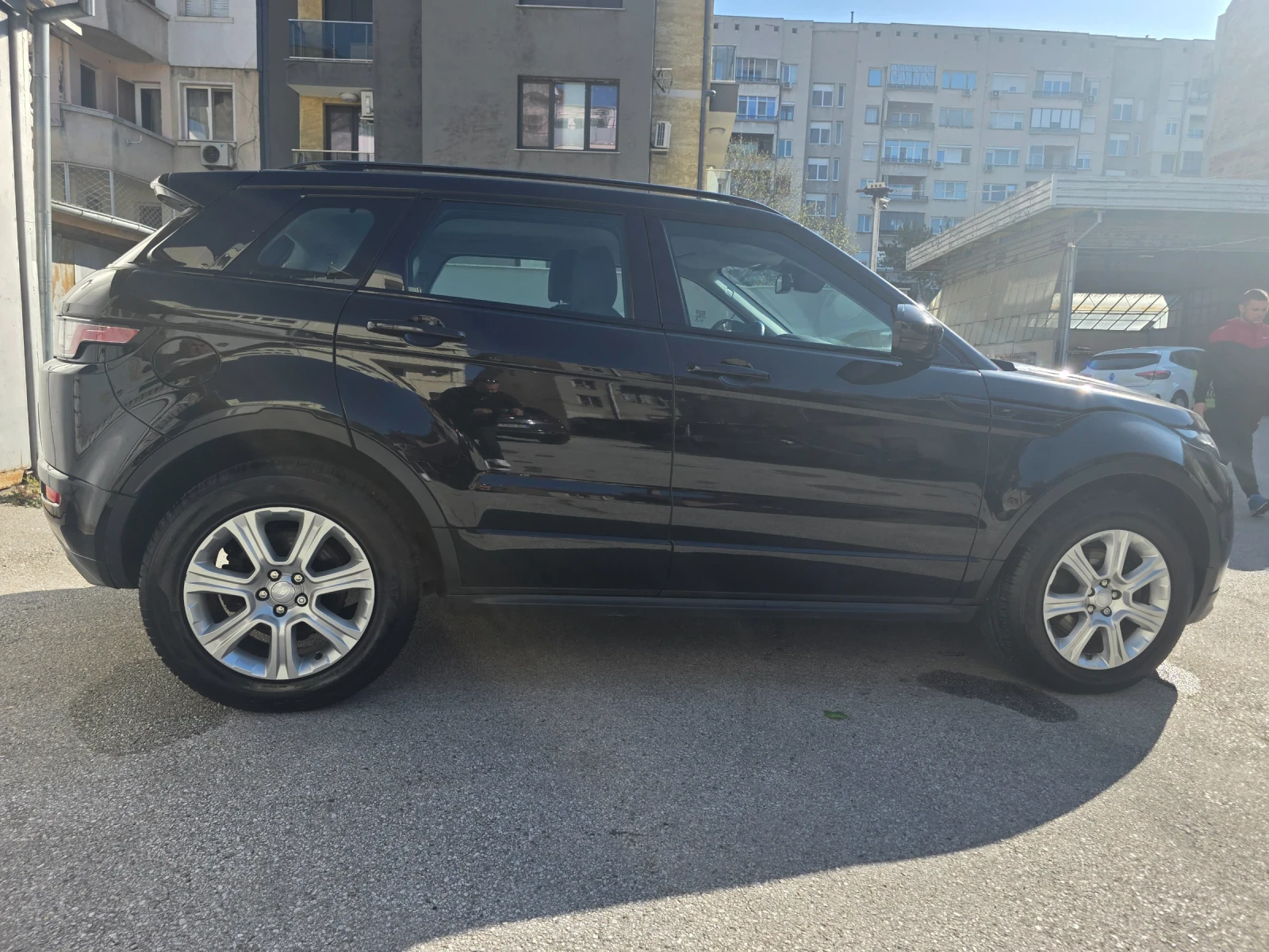 Land Rover Range Rover Evoque, снимка 6 - Автомобили и джипове - 54147468