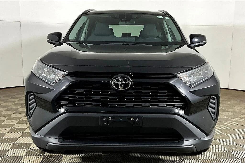 Toyota Rav4 LE AWD, снимка 3 - Автомобили и джипове - 54237110