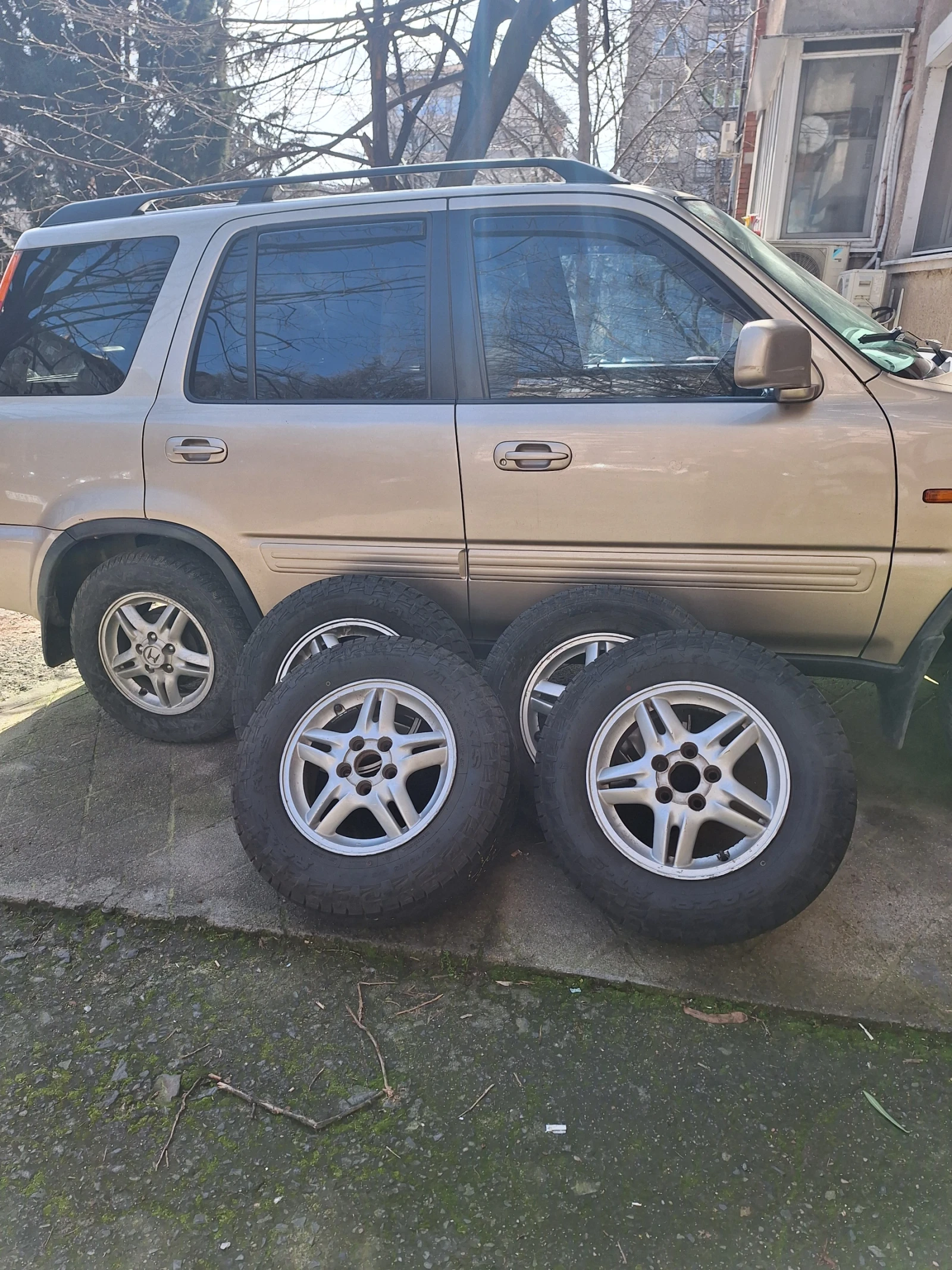 Honda Cr-v, снимка 12 - Автомобили и джипове - 54335642