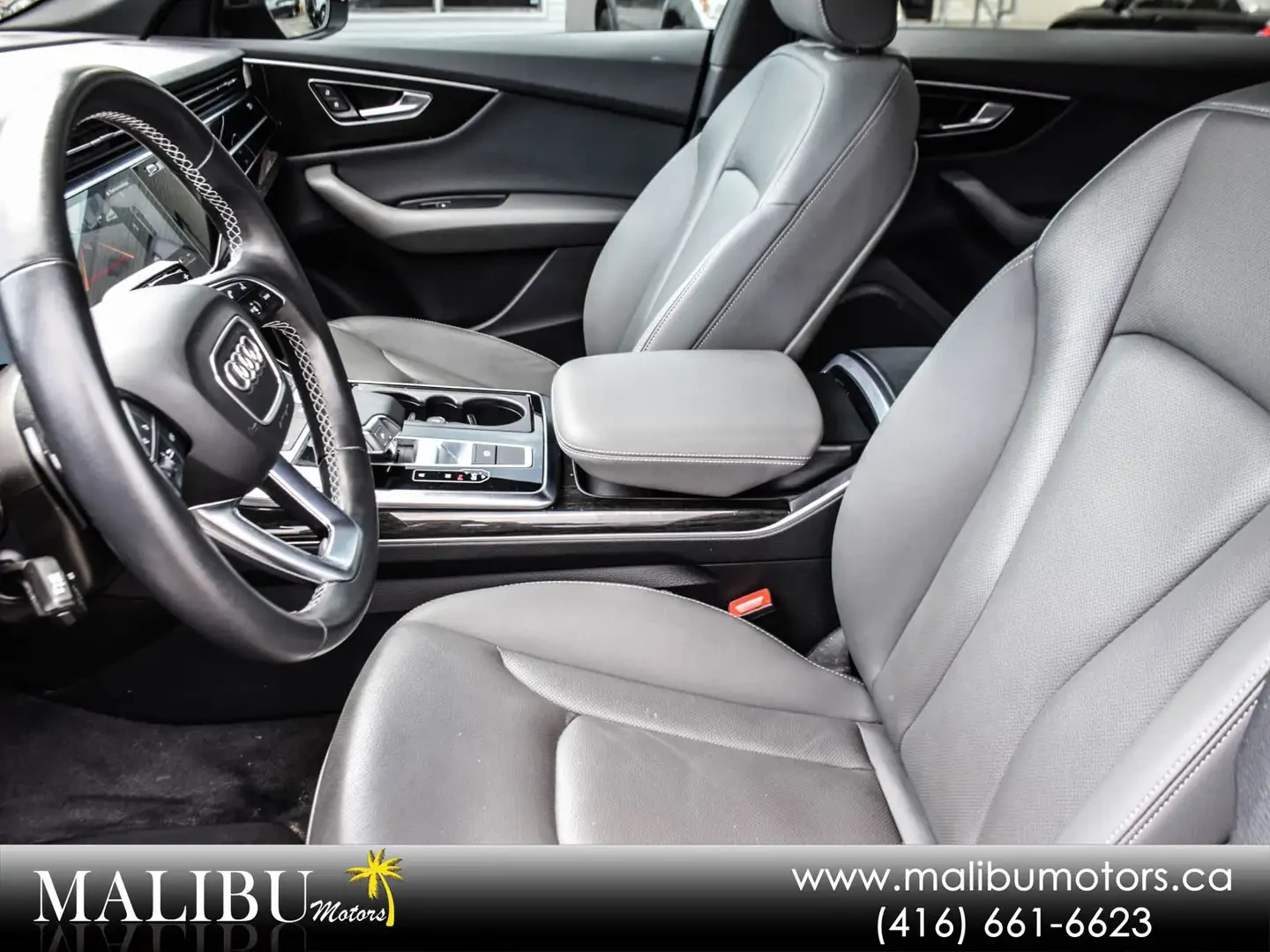 Audi Q8 55TFSI* MATRIX* S* LINE* BLACK* OPTIC* ОБДУХВАНЕ* , снимка 13 - Автомобили и джипове - 54830979