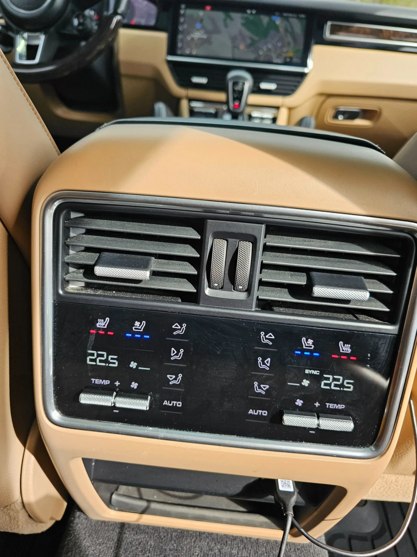Porsche Cayenne Turbo, снимка 15 - Автомобили и джипове - 55597682