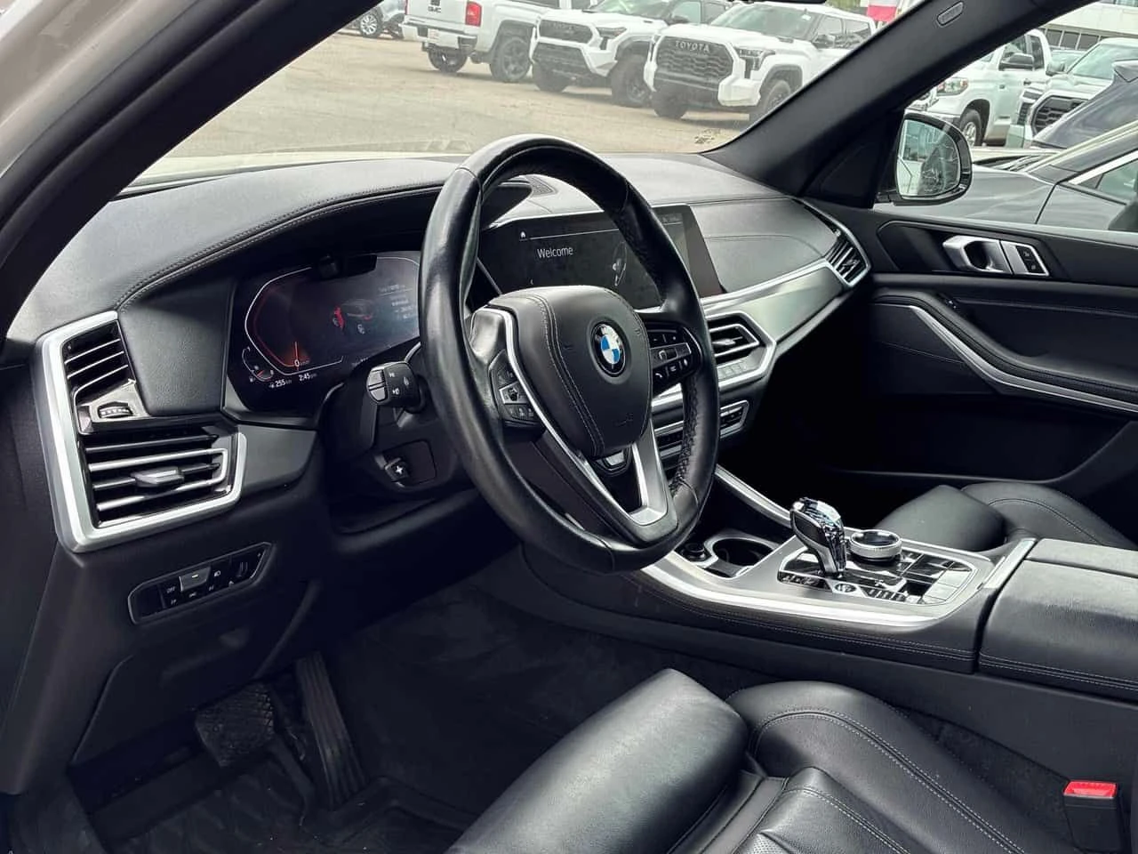 BMW X5 xDrive40i/ 360 / DIS /HUD / CARFAX / АВТОКРЕДИТ , снимка 5 - Автомобили и джипове - 55677713