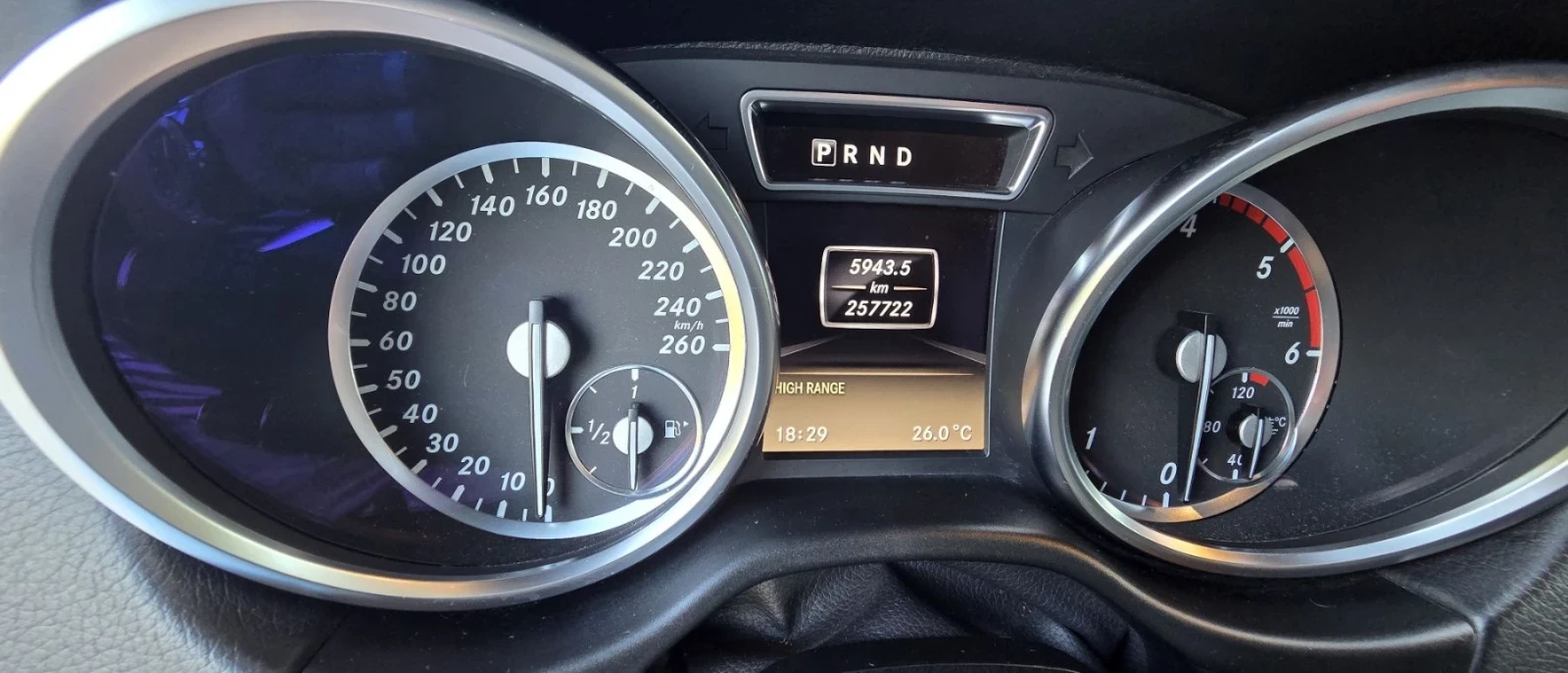 Mercedes-Benz G 350, снимка 6 - Автомобили и джипове - 55883869