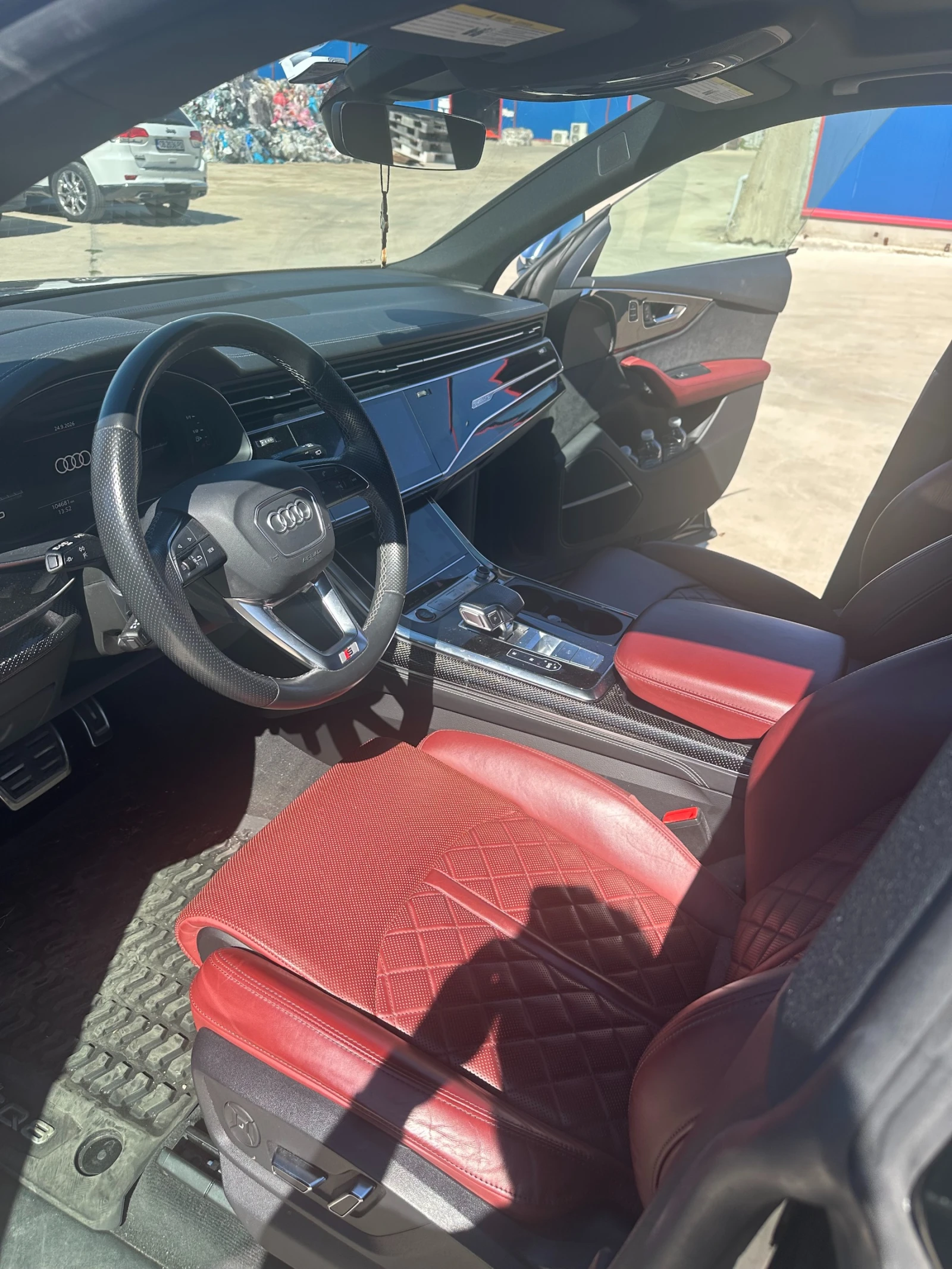 Audi SQ8, снимка 6 - Автомобили и джипове - 56210887