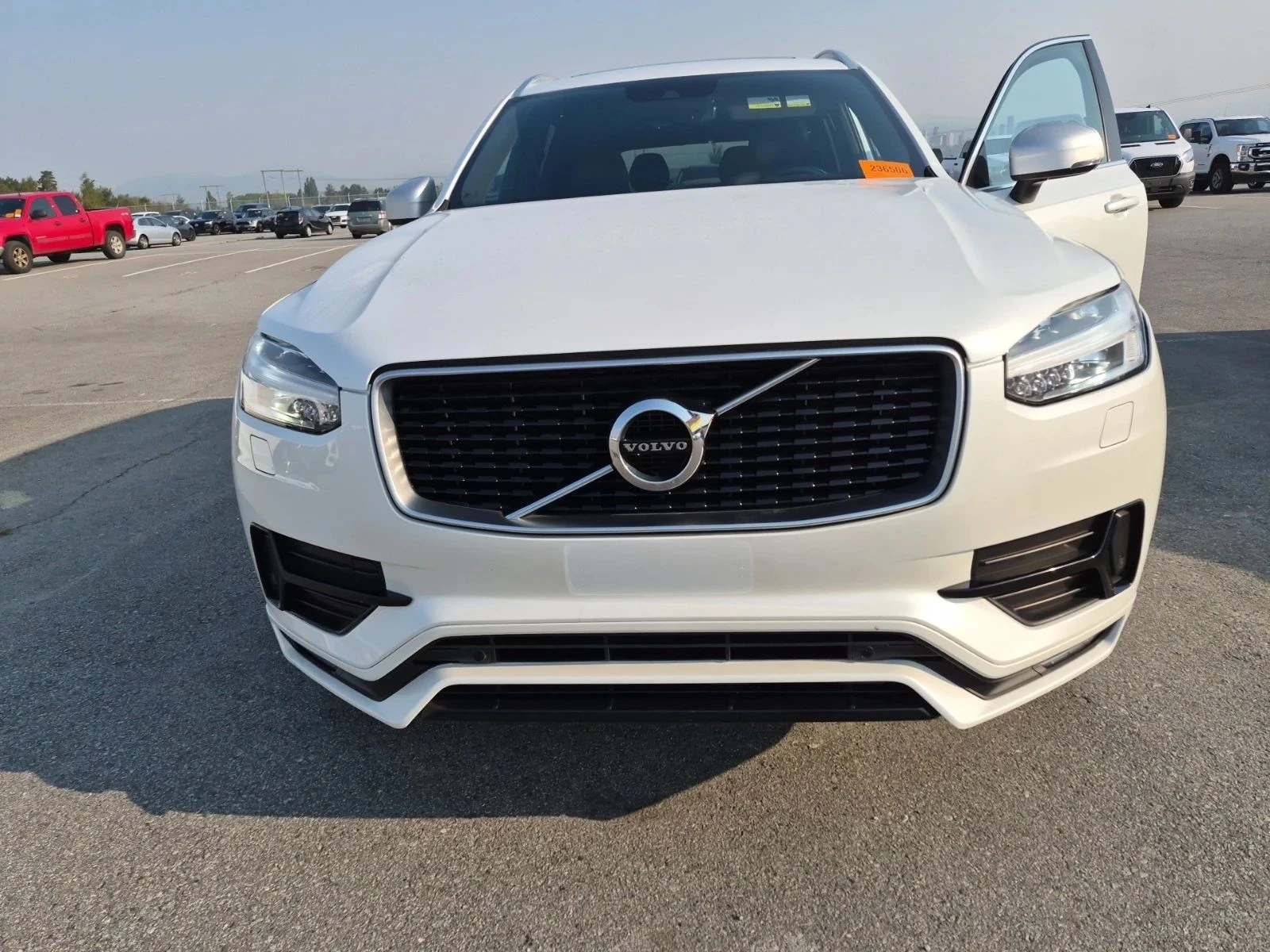 Volvo Xc90, снимка 2 - Автомобили и джипове - 56683255
