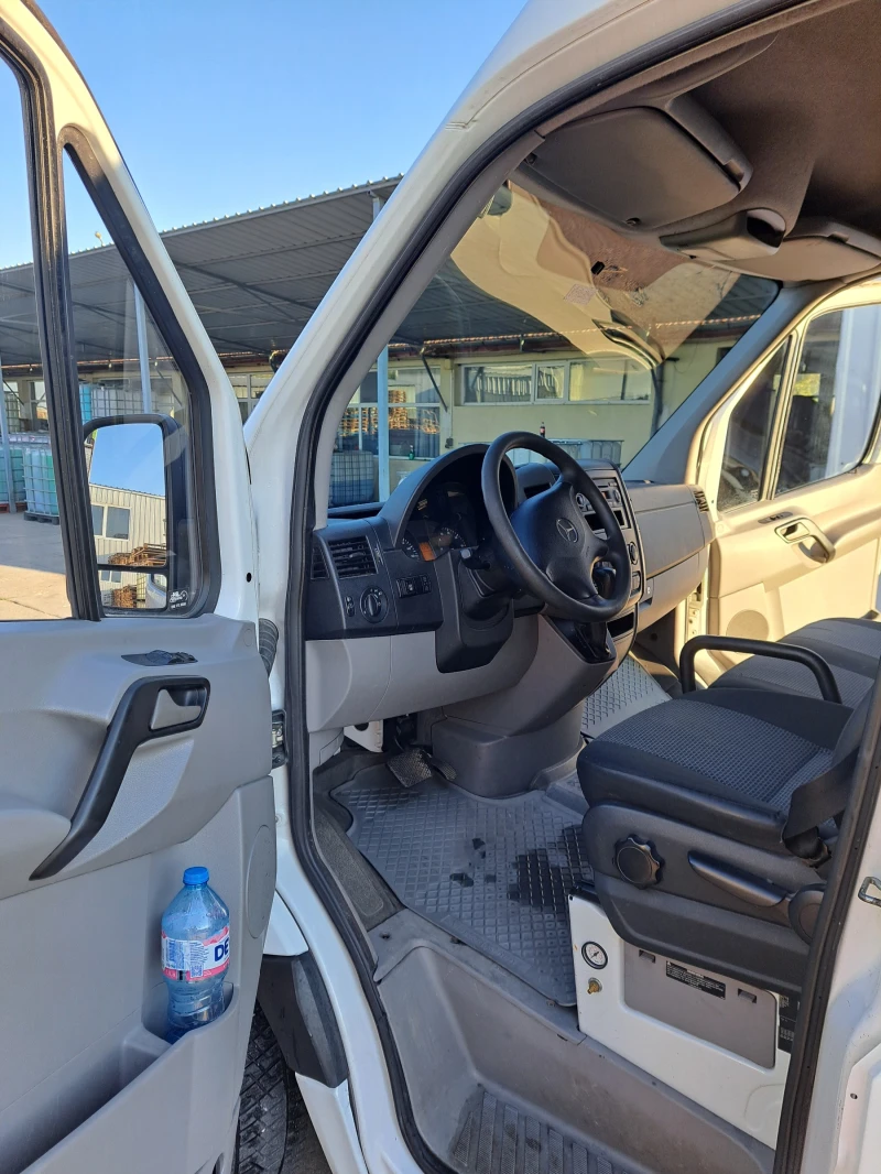 Mercedes-Benz Sprinter, снимка 8 - Бусове и автобуси - 53024152