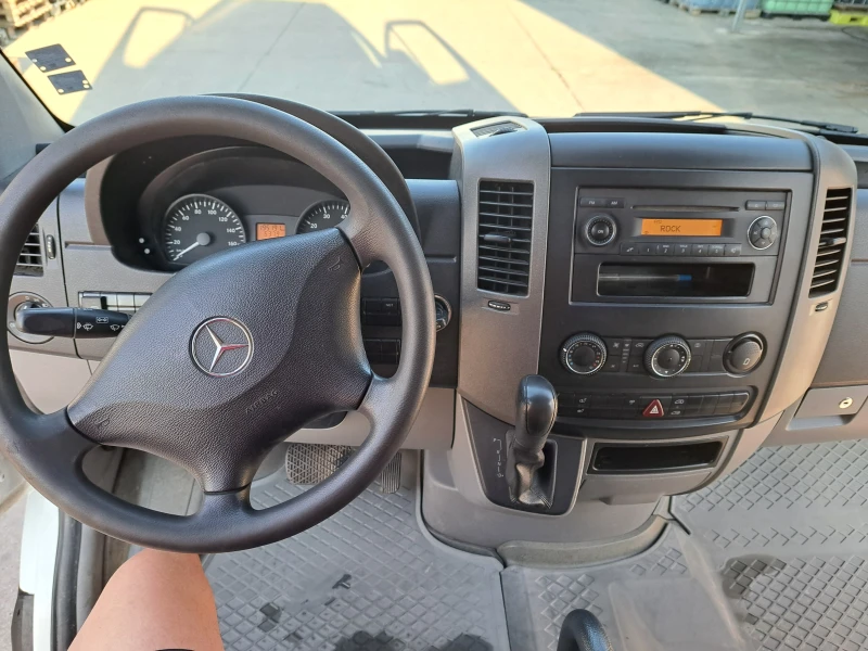 Mercedes-Benz Sprinter, снимка 10 - Бусове и автобуси - 53024152