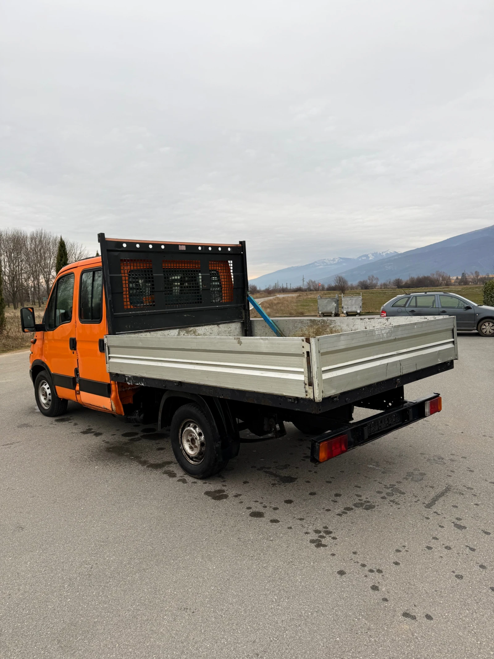 Iveco 35s13 2.8 - изображение 4