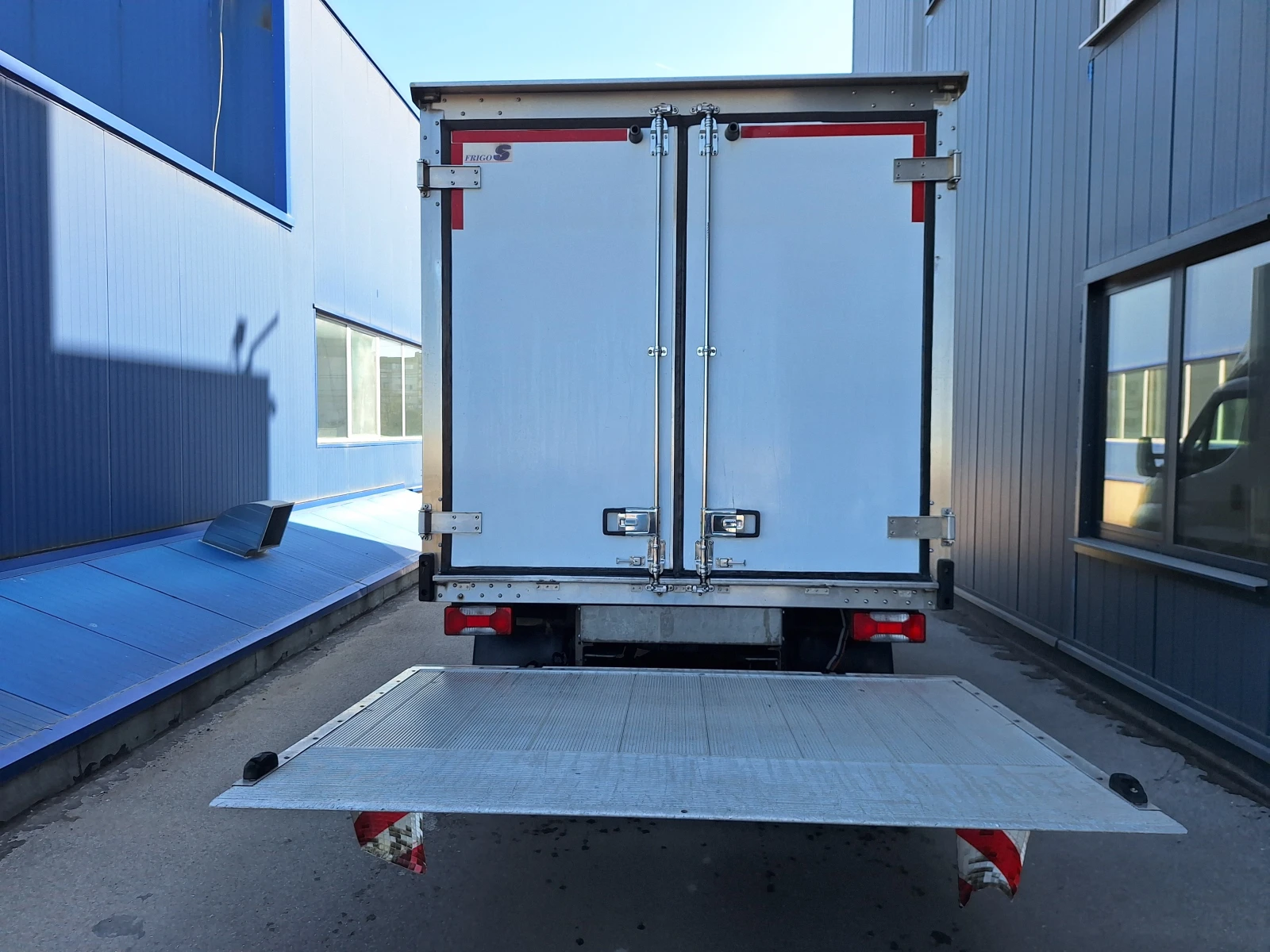 Iveco Daily 70C18, снимка 8 - Бусове и автобуси - 53861937