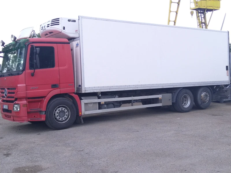 Mercedes-Benz Actros, снимка 1 - Камиони - 47363426