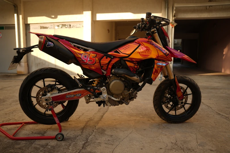 Ducati Hypermotard  698, снимка 2 - Мотоциклети и мототехника - 51729036