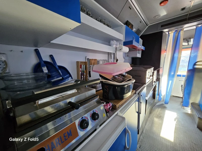 Кемпер Mercedes-Benz Ml, снимка 10 - Каравани и кемпери - 52364621