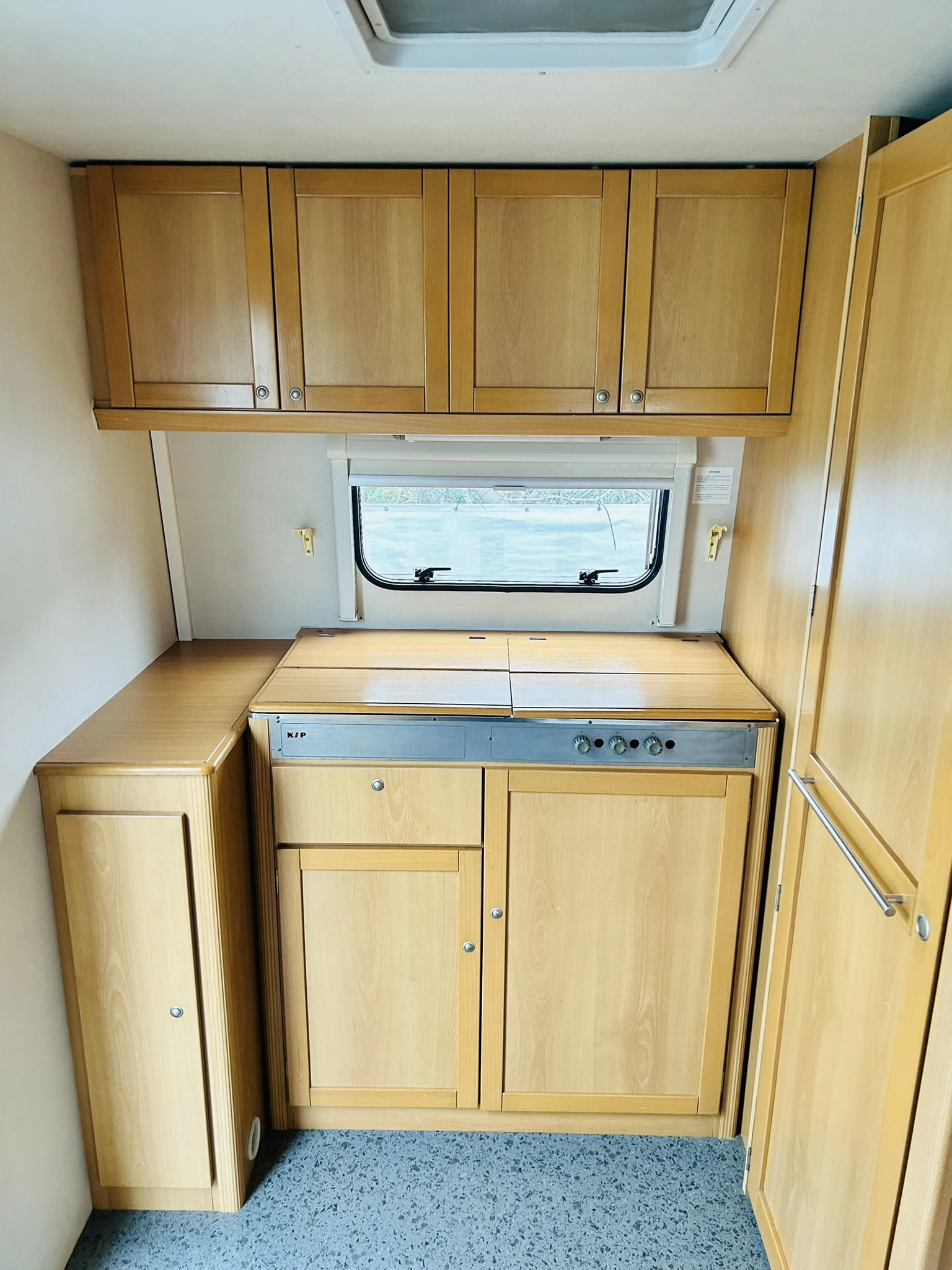 �������� KIP Grey Line 45 | Mobile.bg � ����������� 13