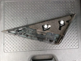 Триъгълна Облицовка десен страничен прозорец Пежо 3008, снимка 2