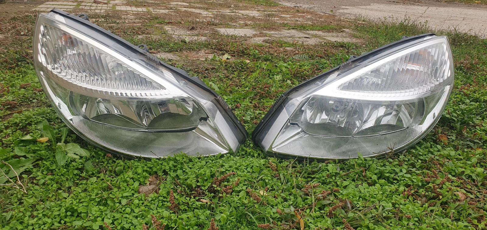 Фарове за рено сценик 2