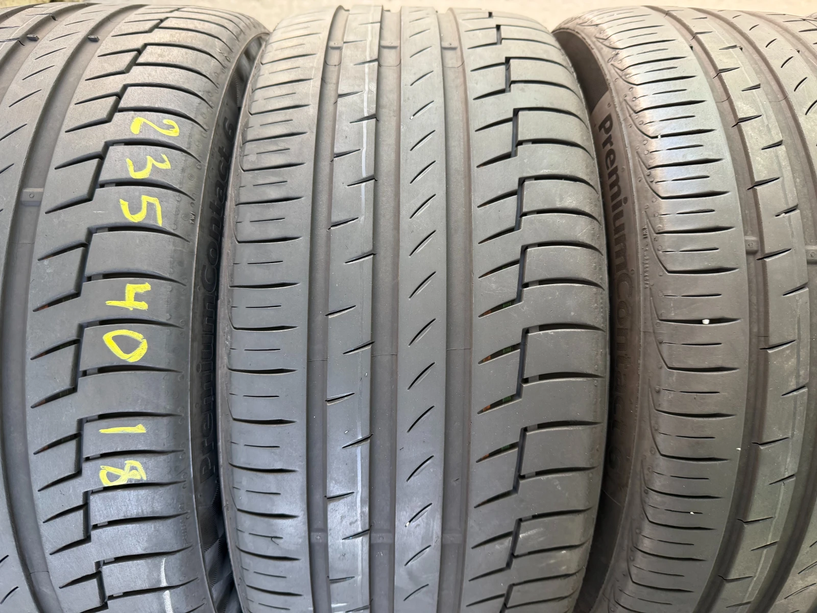 Гуми Летни 235/40R18, снимка 5 - Гуми и джанти - 54444312