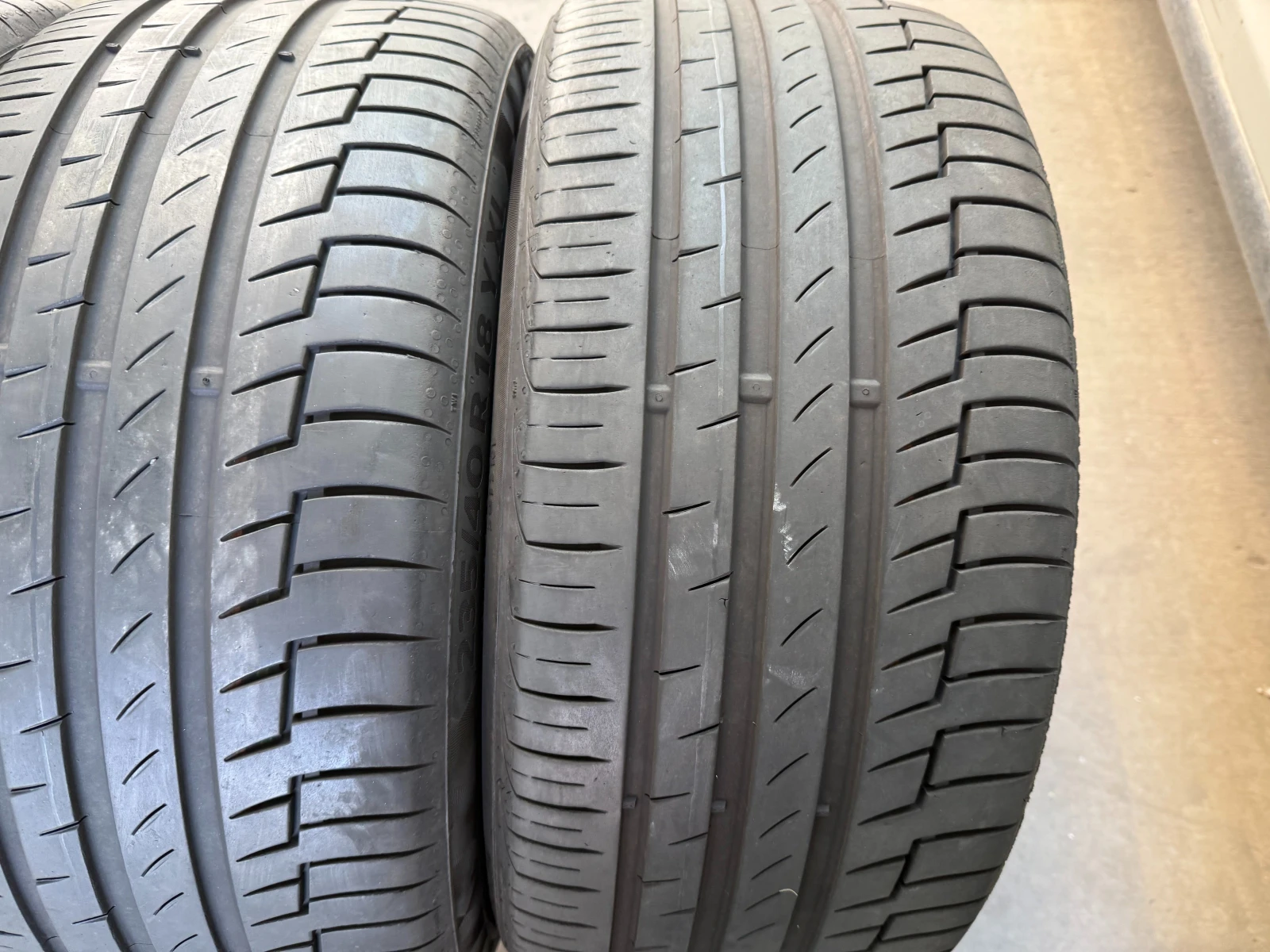 Гуми Летни 235/40R18, снимка 7 - Гуми и джанти - 54444312