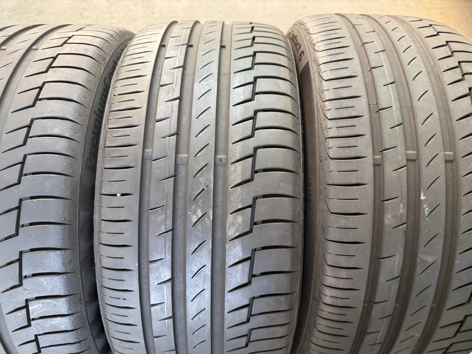Гуми Летни 235/40R18, снимка 6 - Гуми и джанти - 54444312