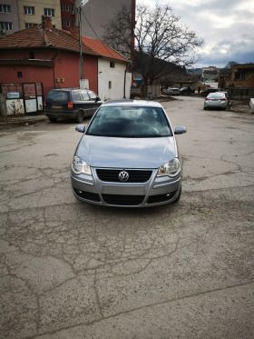 VW Polo, снимка 1 - Автомобили и джипове - 45683588