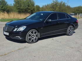     Mercedes-Benz E 250 Elegance,    