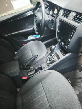 Skoda Octavia - 16000 € / 31293.28 лв. - 92214183 7