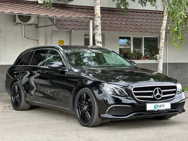 Mercedes-Benz E 220 D Avantarde, снимка 3 - Автомобили и джипове - 46507530