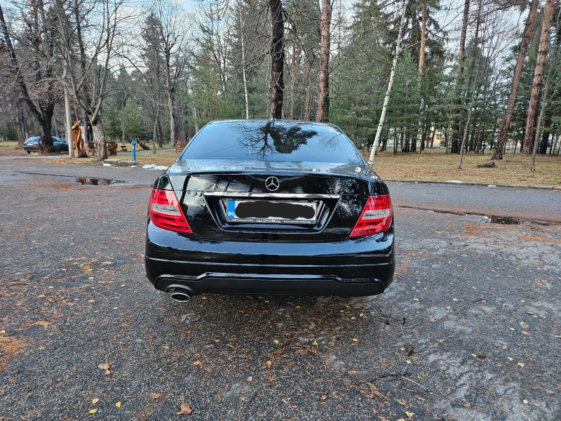 Mercedes-Benz C 220 CDI, снимка 4 - Автомобили и джипове - 48226420