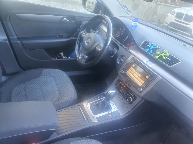 VW Passat 2.0tdi, снимка 10 - Автомобили и джипове - 48635680