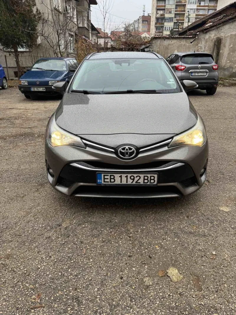 Toyota Avensis, снимка 5 - Автомобили и джипове - 49025940