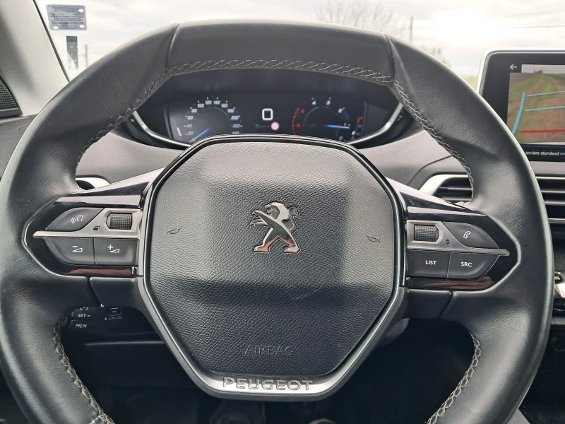 Peugeot 5008 81000км-7 местна 1.5HDI, снимка 10 - Автомобили и джипове - 49913345
