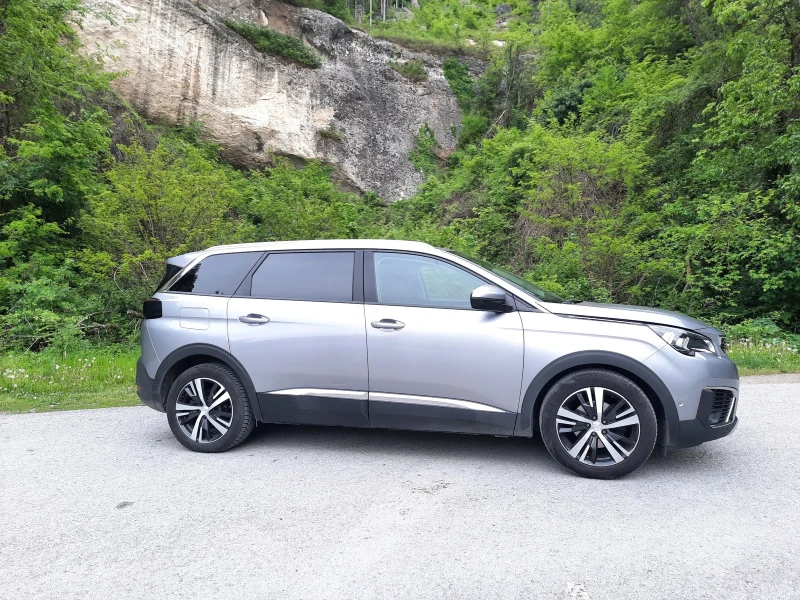 Peugeot 5008 81000км-7 местна 1.5HDI