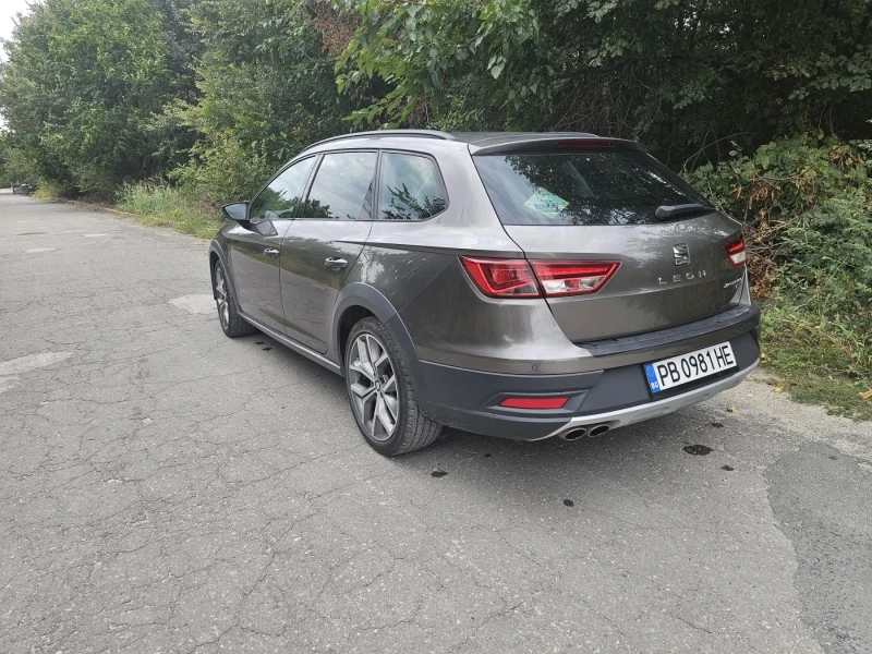 Seat Leon 2.0TDI, снимка 5 - Автомобили и джипове - 51826932
