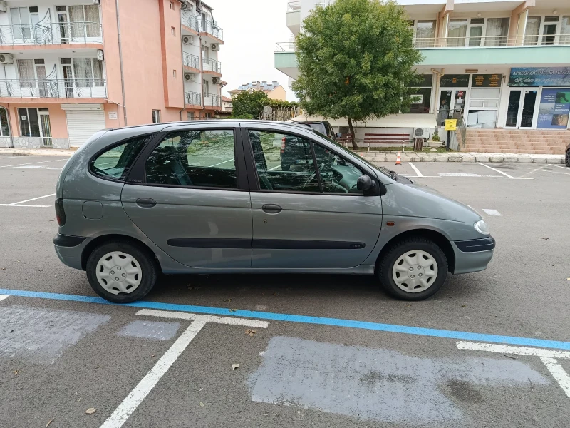Renault Megane Scenic 1.6e ГАЗ, снимка 5 - Автомобили и джипове - 51966491