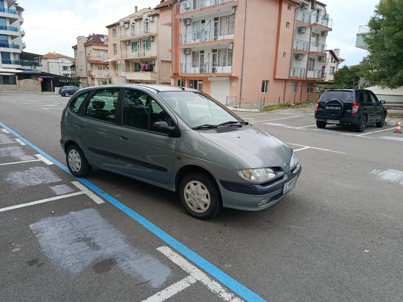 Renault Megane Scenic 1.6e ГАЗ, снимка 4 - Автомобили и джипове - 51966491
