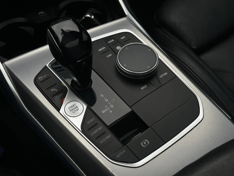 BMW 330 * АВТО КРЕДИТ* ЦЕНА ДО БГ * Сервизна история * , снимка 12 - Автомобили и джипове - 52554183