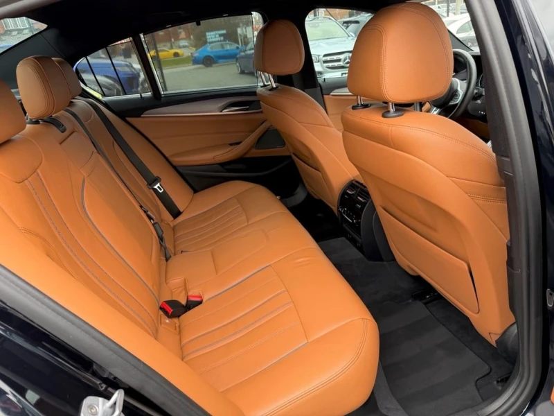 BMW 540 * 540i xDrive| PREM ENHNCD| M SPORT PLUS| * CARFAX, снимка 16 - Автомобили и джипове - 52772501