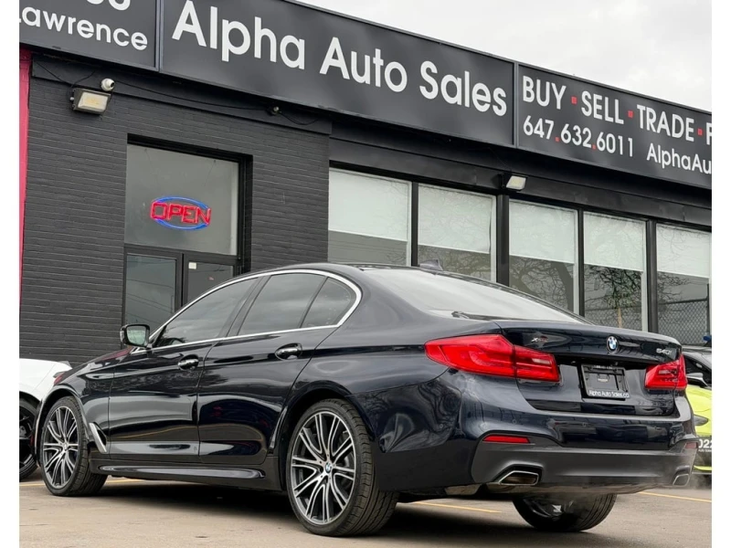 BMW 540 * 540i xDrive| PREM ENHNCD| M SPORT PLUS| * CARFAX, снимка 3 - Автомобили и джипове - 52772501