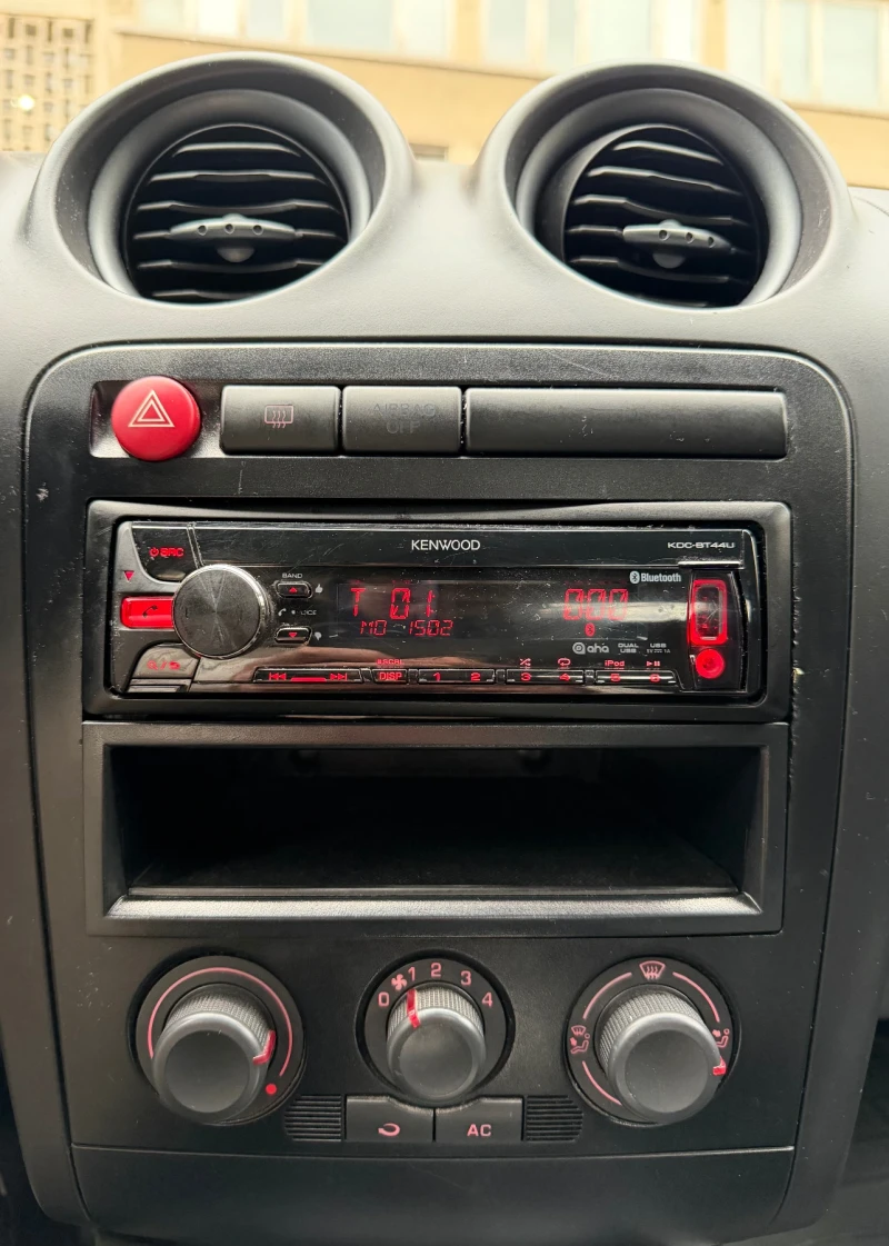 Seat Ibiza, снимка 9 - Автомобили и джипове - 53063598