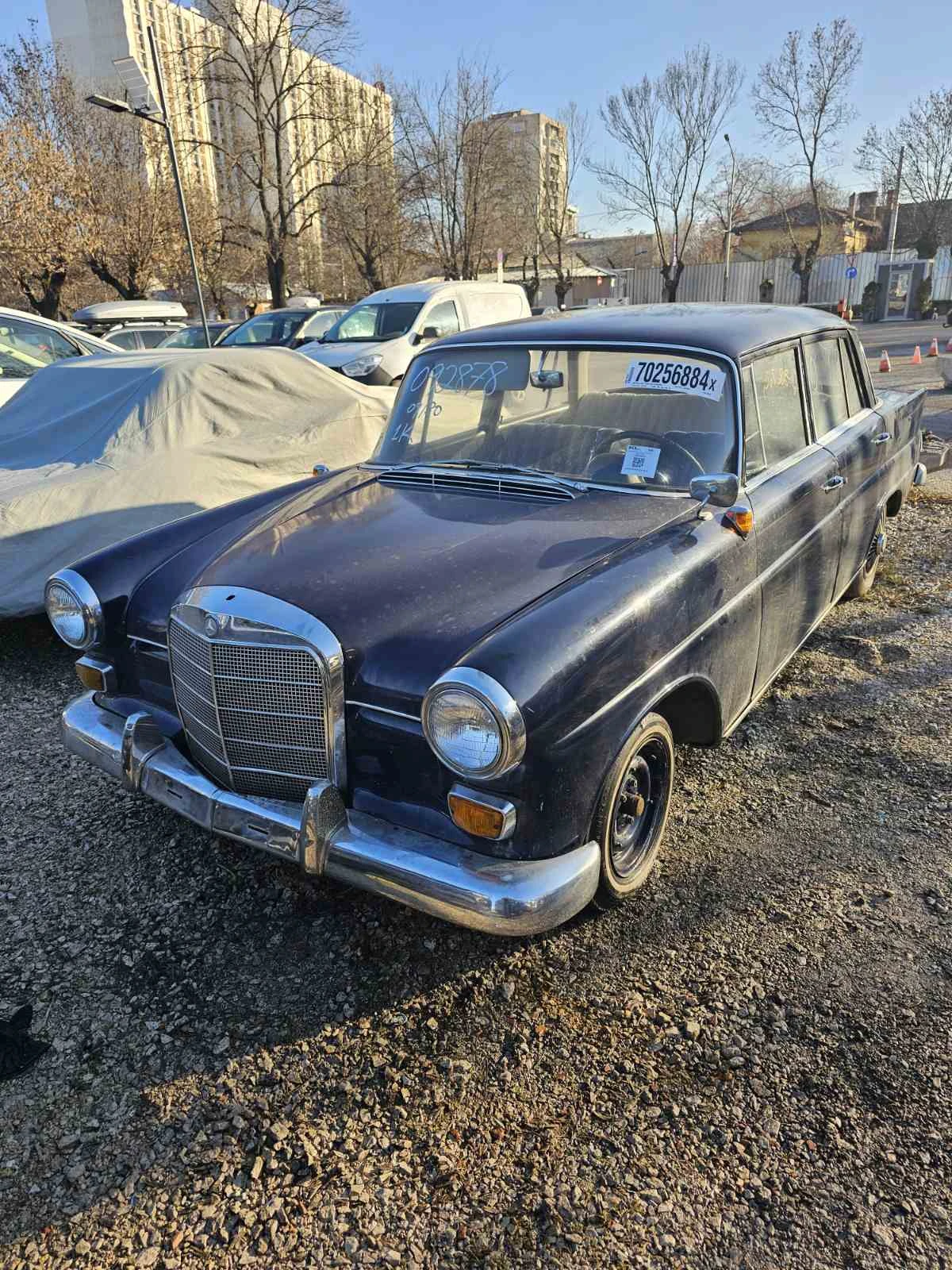 Mercedes-Benz 190 W110, снимка 1