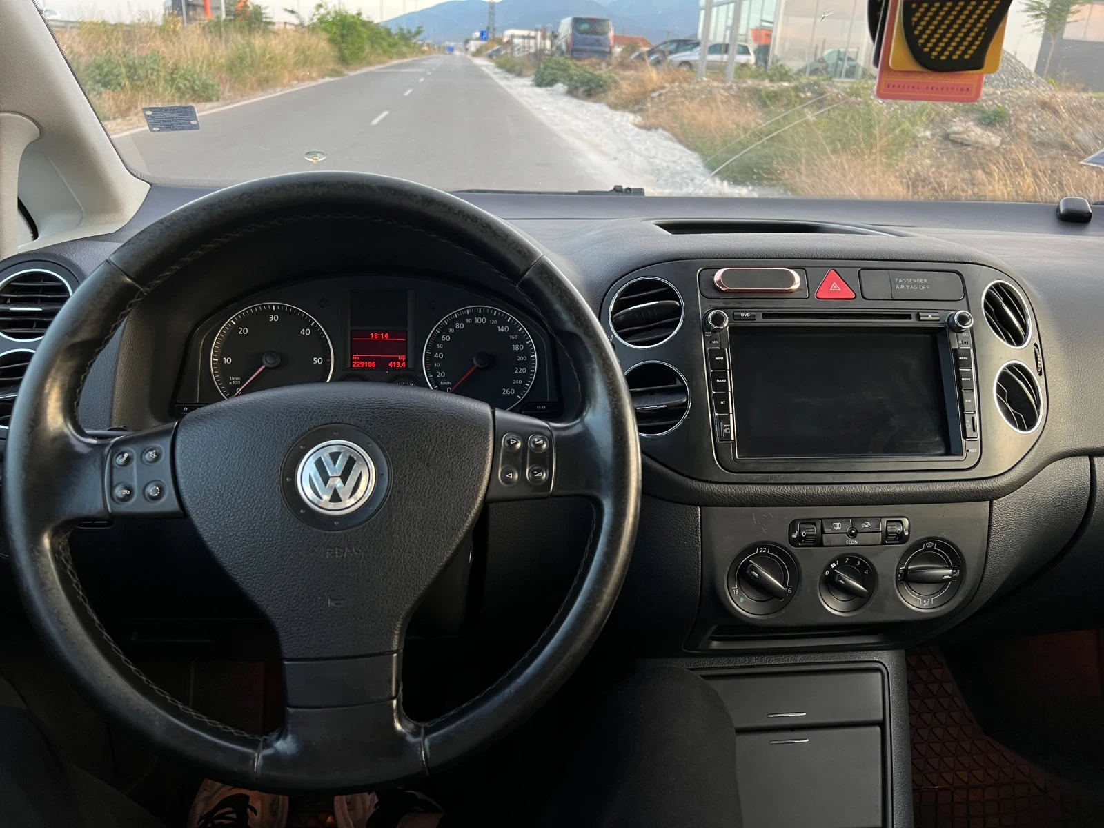 VW Golf Plus 2.0 TDI 140к.с BKD - изображение 9