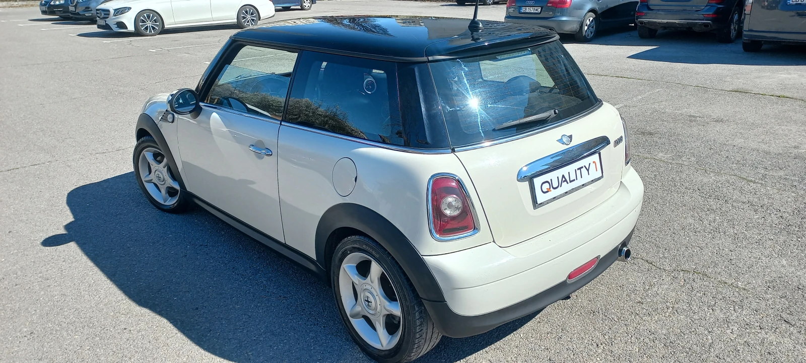 Mini Cooper SWISS-EDITION, снимка 4 - Автомобили и джипове - 48725739