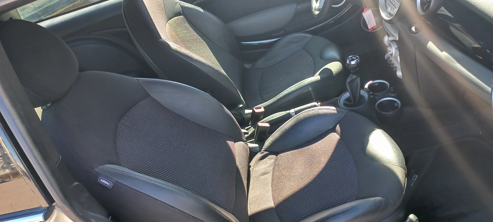 Mini Cooper SWISS-EDITION, снимка 8 - Автомобили и джипове - 48725739