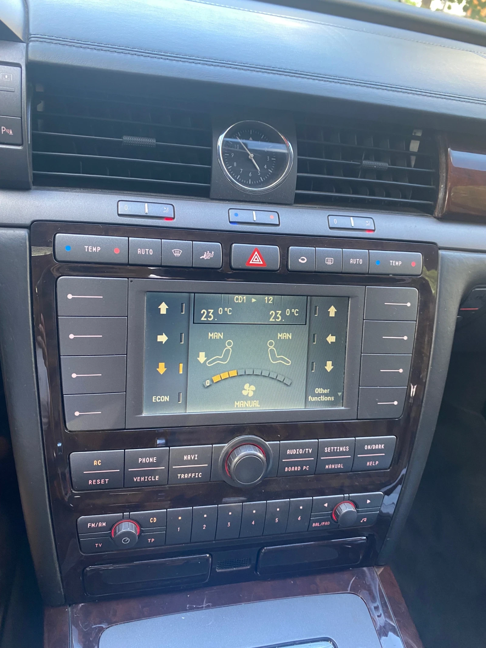 VW Phaeton Long W12 450h.p. Gas - Benzin  | Mobile.bg   11