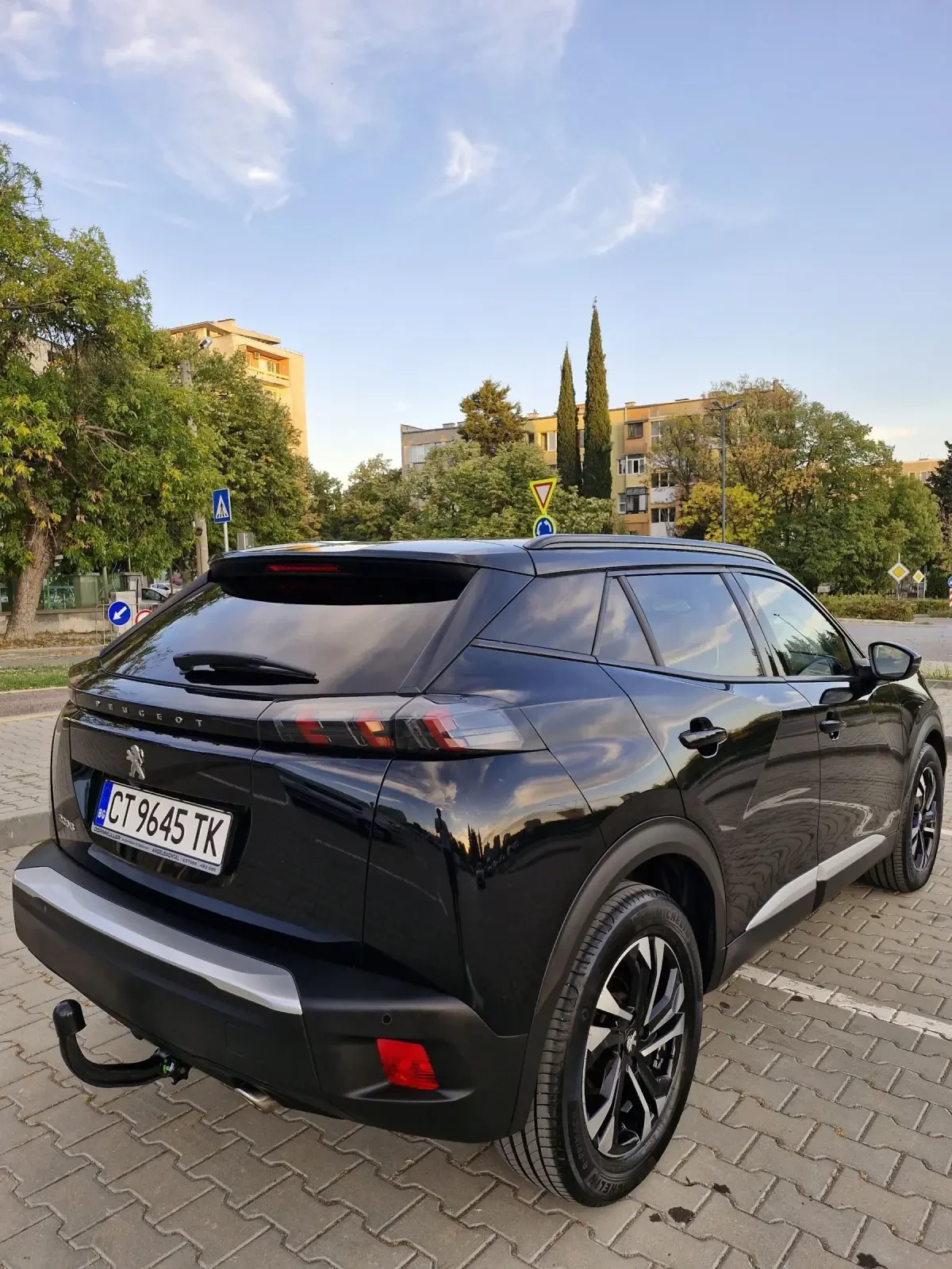Peugeot 2008 1.5 HDI ALLURE  - изображение 4