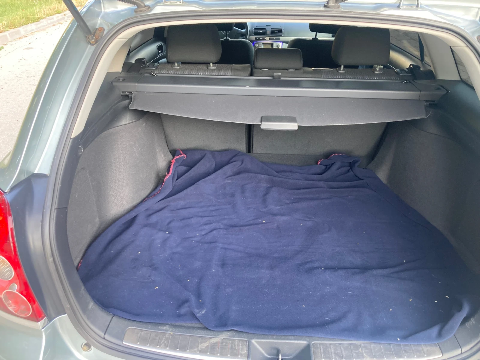 Toyota Avensis  - изображение 7