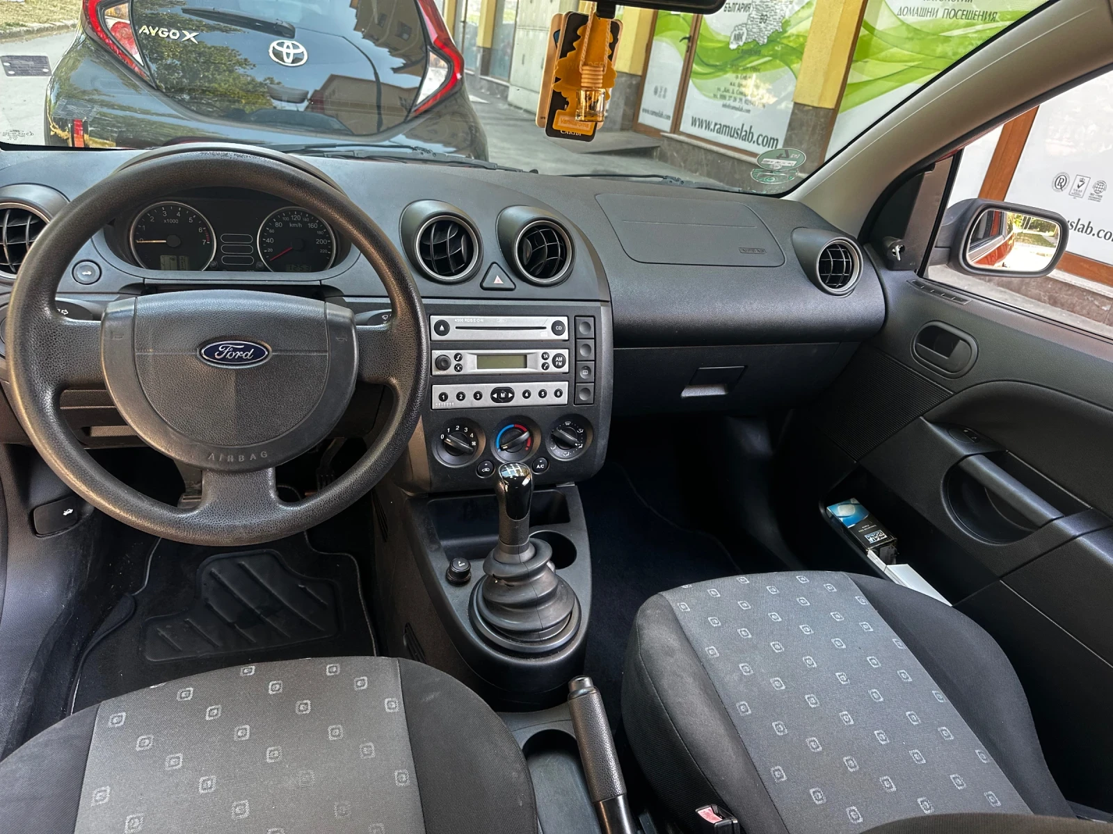 Ford Fiesta 1.3 Бензин  - изображение 6