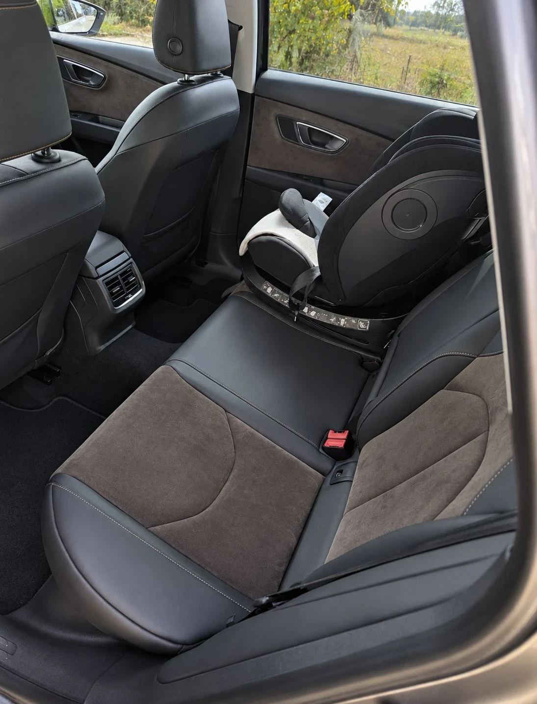 Seat Leon 2.0TDI | Mobile.bg � ����������� 9